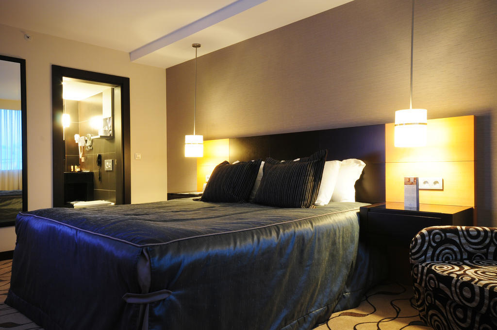 Hotel Dedeman Ankara Zimmer foto
