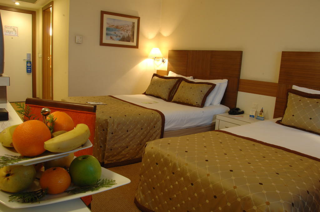 Hotel Dedeman Ankara Zimmer foto