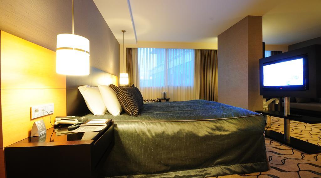 Hotel Dedeman Ankara Zimmer foto