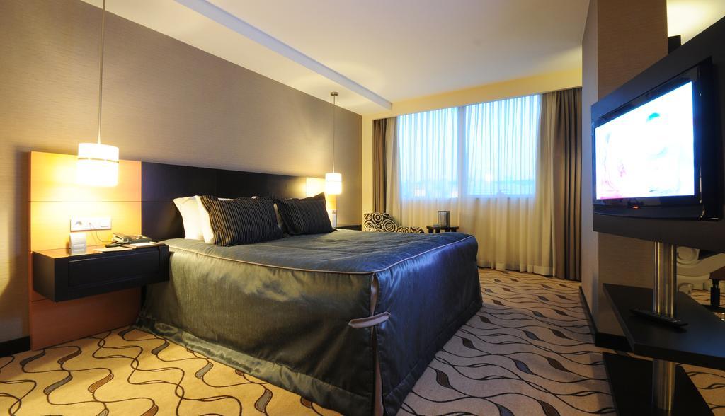 Hotel Dedeman Ankara Zimmer foto